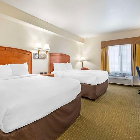 Comfort Inn & Suites Роулинс Экстерьер фото