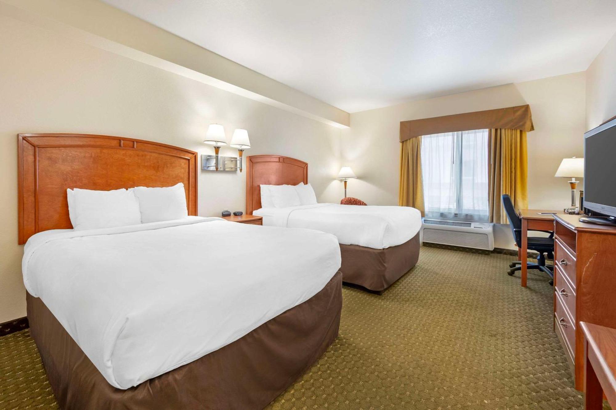 Comfort Inn & Suites Роулинс Экстерьер фото
