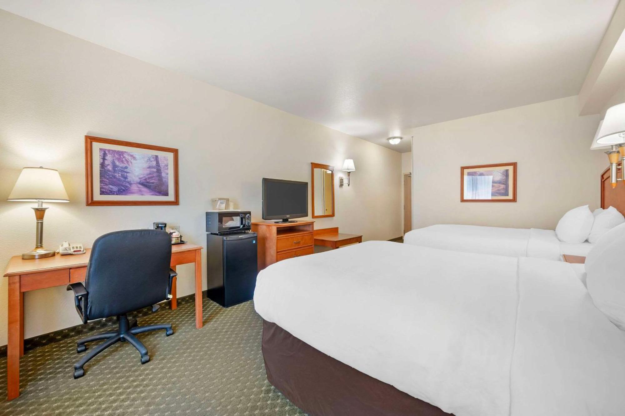Comfort Inn & Suites Роулинс Экстерьер фото